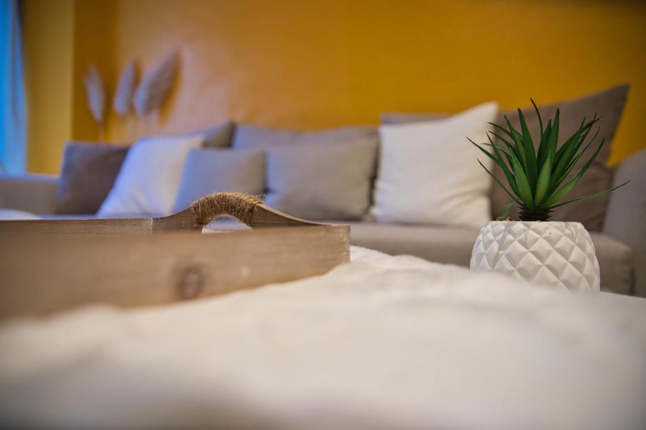 Chill Home : Appartement Cocooning Avec Jacuzzi Grandson Εξωτερικό φωτογραφία